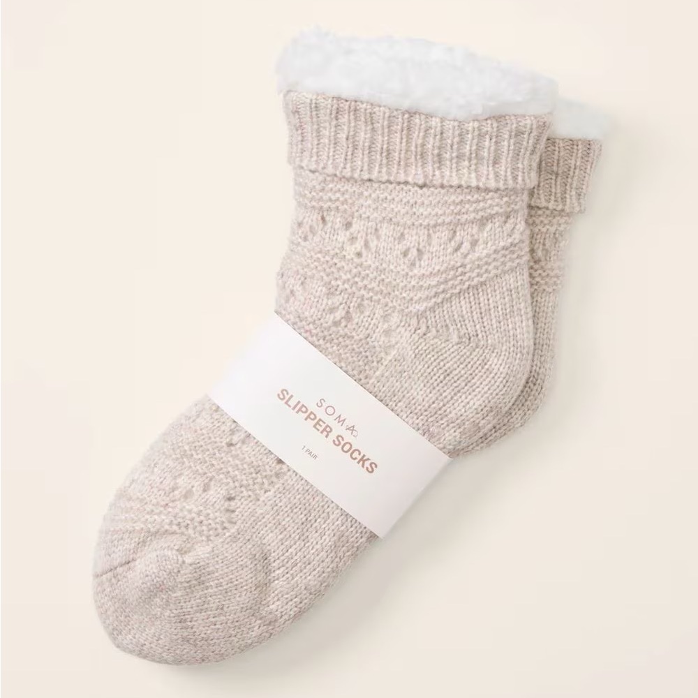 Soma Slipper Socks- Ivory Gold, NWT.